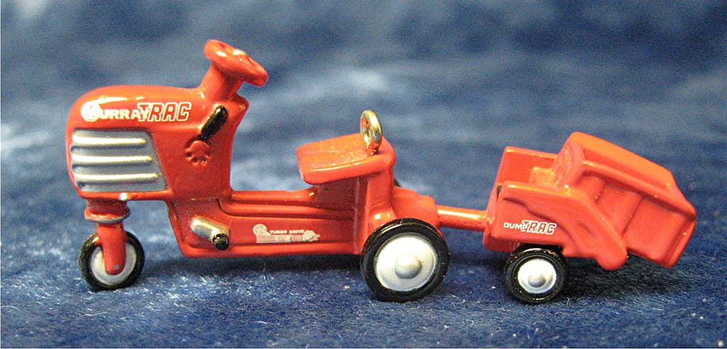 1955 MURRAY Tractor and Trailer, Miniature Hallmark Ornament - 1999 1955 MURRAY Tractor and Trailer, Miniature Hallmark Ornament - 1999