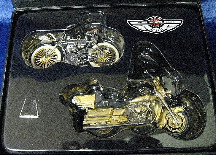 "2003 HARLEY DAVIDSON - 100th Anniversary" Hallmark Ornament Set - 2003 "2003 HARLEY DAVIDSON - 100th Anniversary" Hallmark Ornament Set - 2003