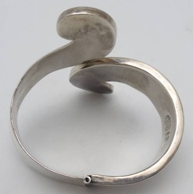 940 Sterling Silver Taxco Mexico JS Signed Clamper Bracelet 940 Sterling Silver Taxco Mexico JS Signed Clamper Bracelet