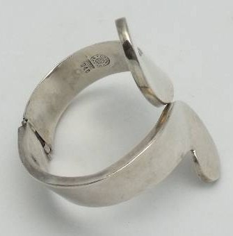 940 Sterling Silver Taxco Mexico JS Signed Clamper Bracelet 940 Sterling Silver Taxco Mexico JS Signed Clamper Bracelet
