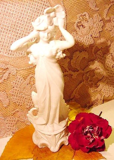 Bisque Art Nouveau Lady 9" Numbered 4122 German French Figural Figurine Very Light Bisque Art Nouveau Lady 9" Numbered 4122 German French Figural Figurine Very Light