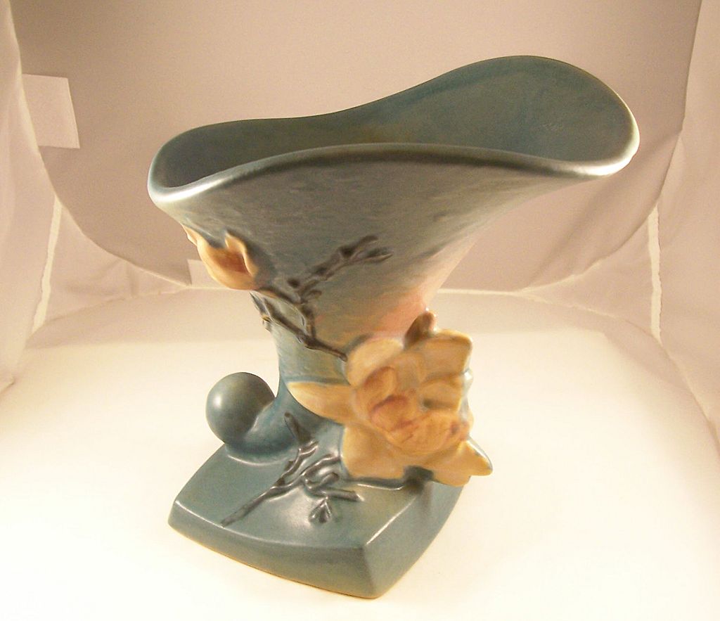 Pretty Roseville Art Pottery Cornucopia in the Blue Magnolia Pattern - 1940's Pretty Roseville Art Pottery Cornucopia in the Blue Magnolia Pattern - 1940's