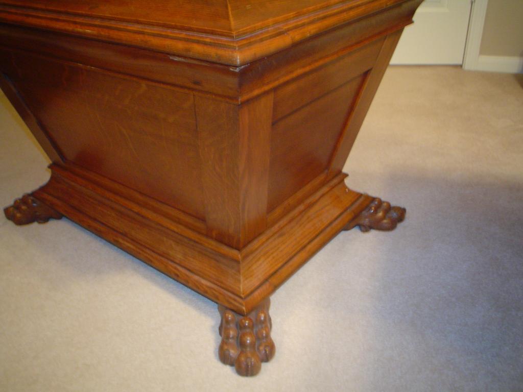 Quartersawn Oak Cellarette Quartersawn Oak Cellarette