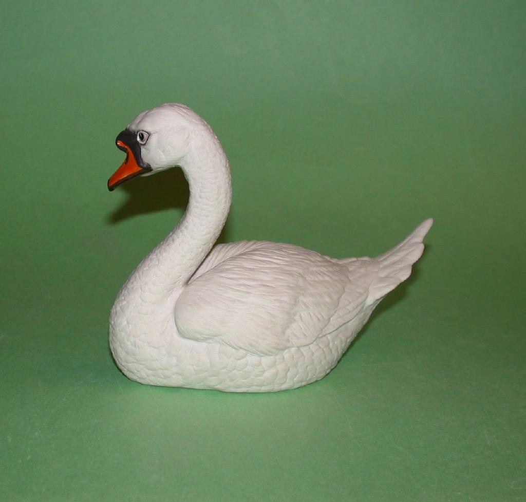 Boehm Swan, Regal and Proud, c 1979 Boehm Swan, Regal and Proud, c 1979