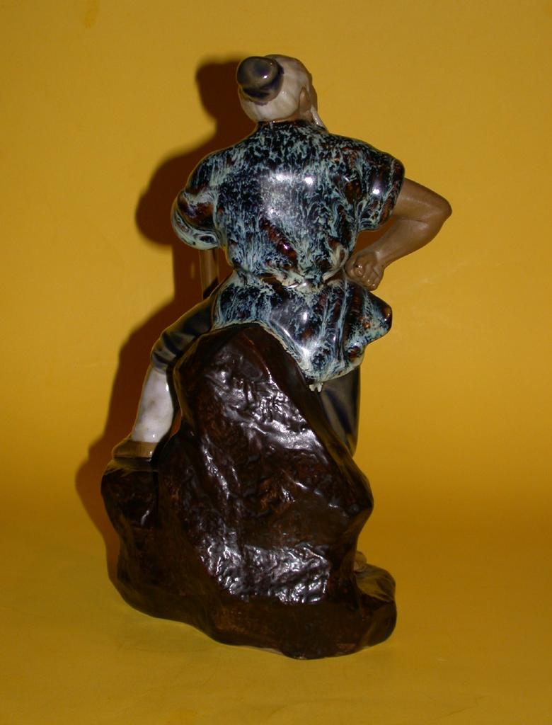 Wonderful Chinese Ceramic Sculpture of a Working Man, Marvelous Expression! Wonderful Chinese Ceramic Sculpture of a Working Man, Marvelous Expression!