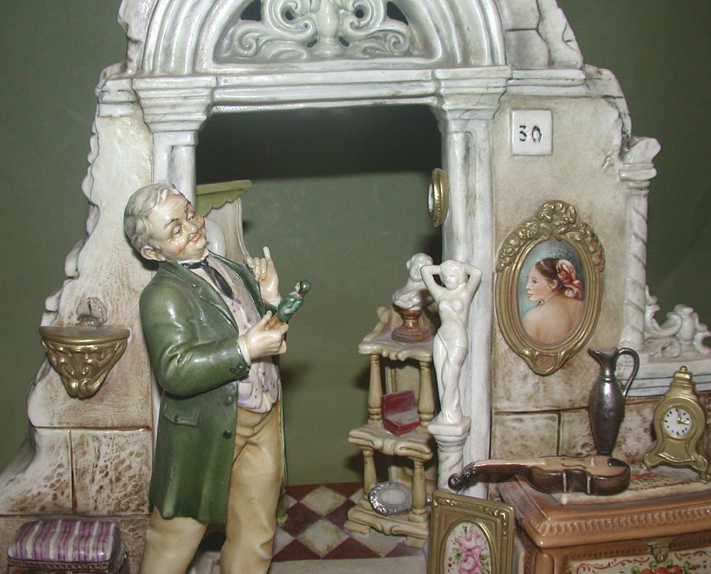 Borsato - "Hawking The Heirlooms" - A Fantastic Multi-Figural Sculpture Borsato - "Hawking The Heirlooms" - A Fantastic Multi-Figural Sculpture