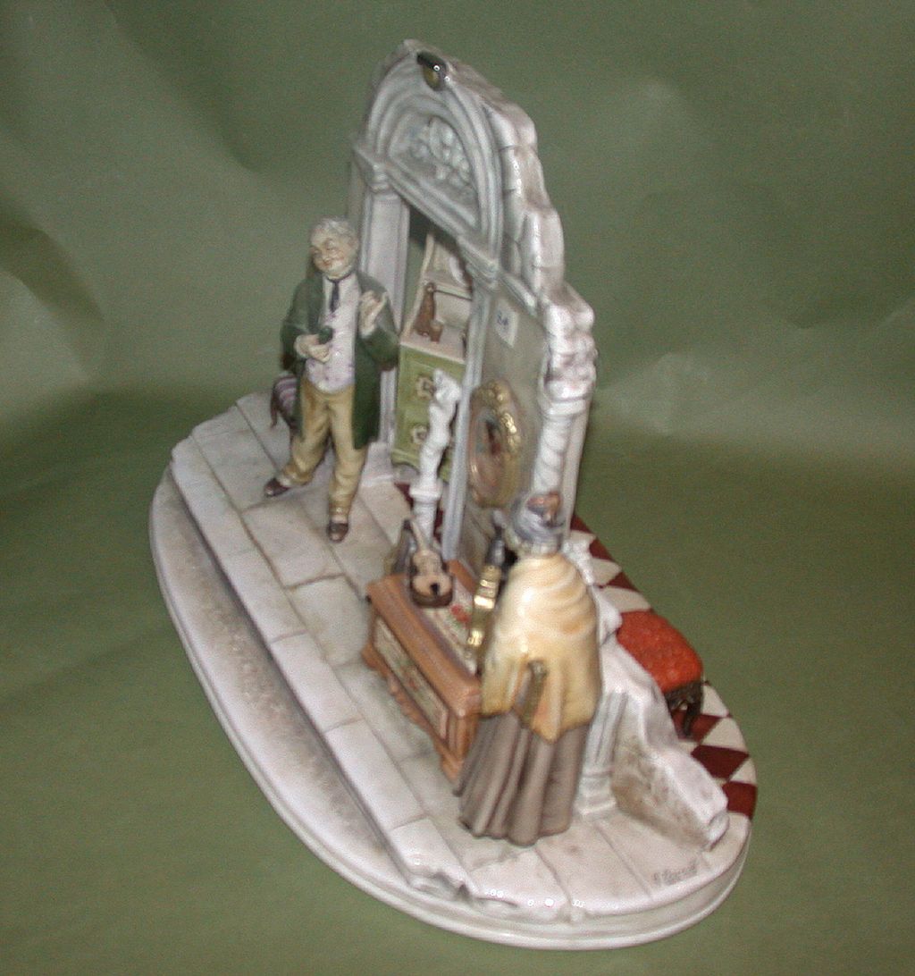 Borsato - "Hawking The Heirlooms" - A Fantastic Multi-Figural Sculpture Borsato - "Hawking The Heirlooms" - A Fantastic Multi-Figural Sculpture