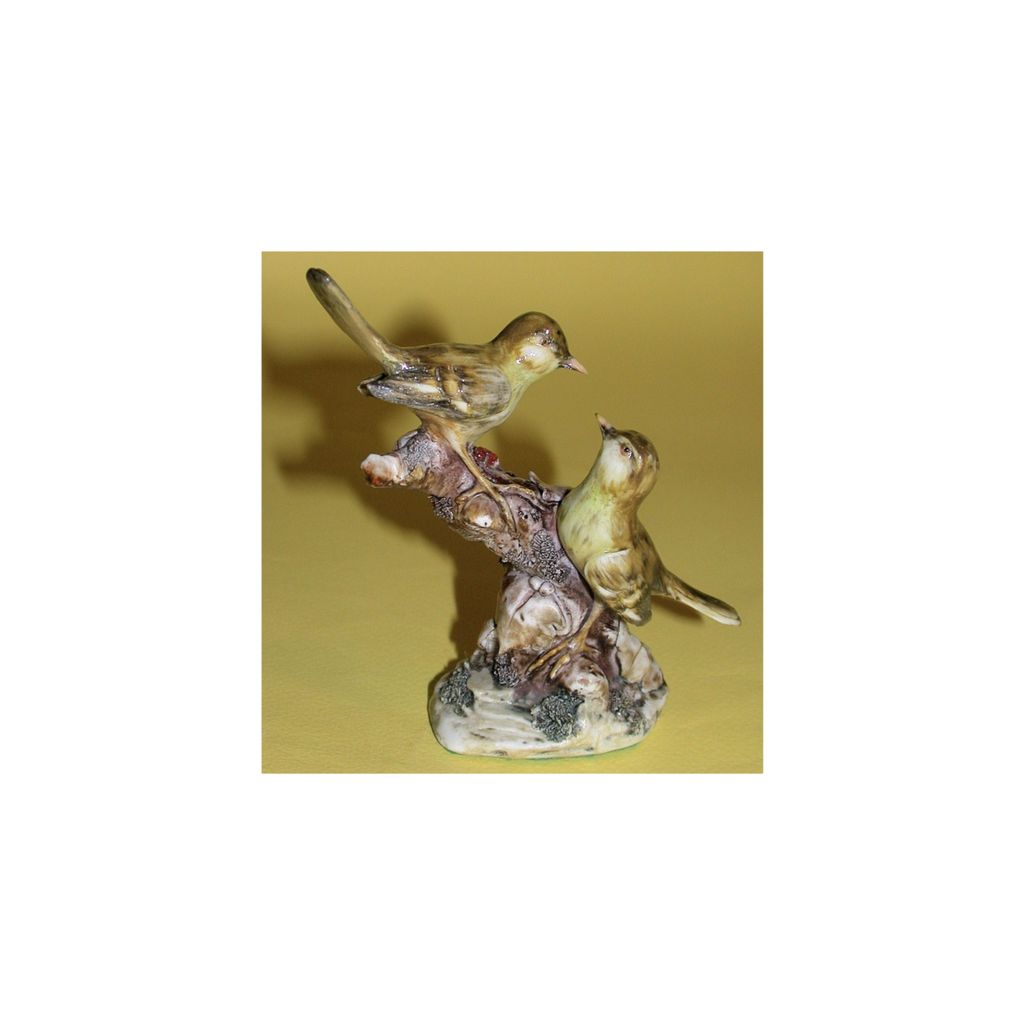 Borsato - Multi-Figural Porcelain Sculpture "Two Siskins" Borsato - Multi-Figural Porcelain Sculpture "Two Siskins"