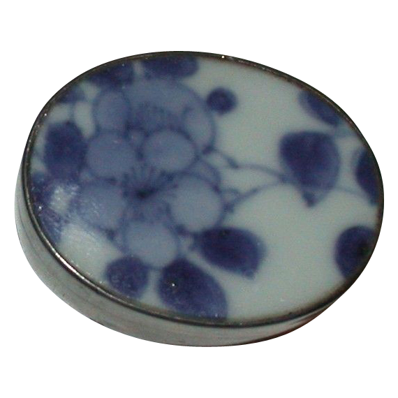 Beautiful Vintage Thai Silver Pillbox With Flowered Tile Cover Beautiful Vintage Thai Silver Pillbox With Flowered Tile Cover