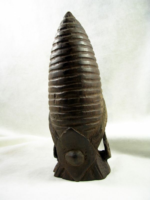 Collectible Hand Carved Wood African Female Statue Collectible Hand Carved Wood African Female Statue