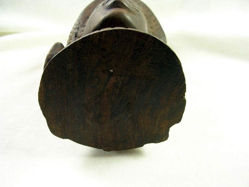 Collectible Hand Carved Wood African Female Statue Collectible Hand Carved Wood African Female Statue