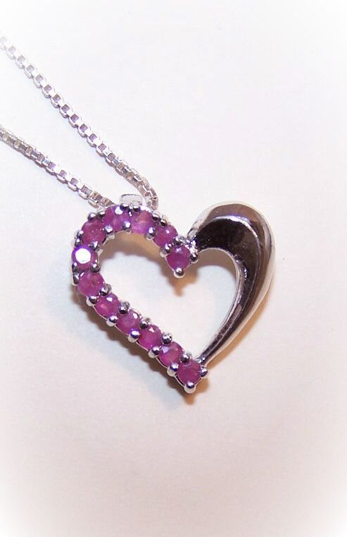 Vintage STERLING SILVER & Ruby Heart Pendant! Vintage STERLING SILVER & Ruby Heart Pendant!