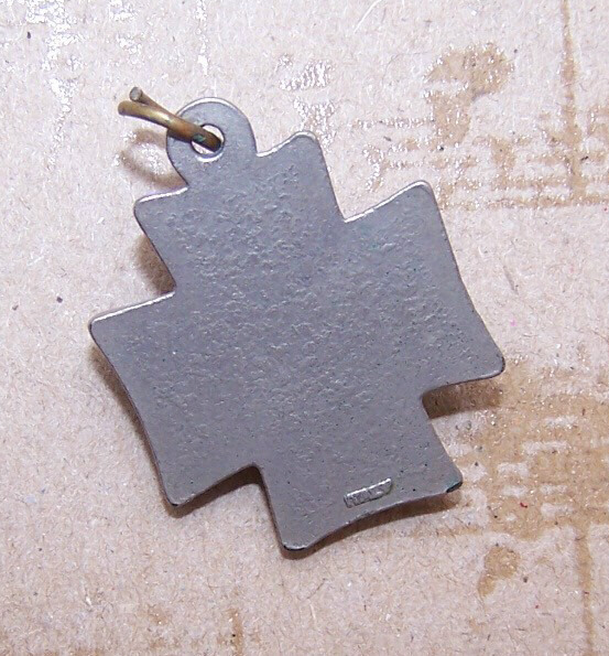 Vintage ITALIAN Silver Tone Medal/Pendant - Christ Over a Cross! Vintage ITALIAN Silver Tone Medal/Pendant - Christ Over a Cross!