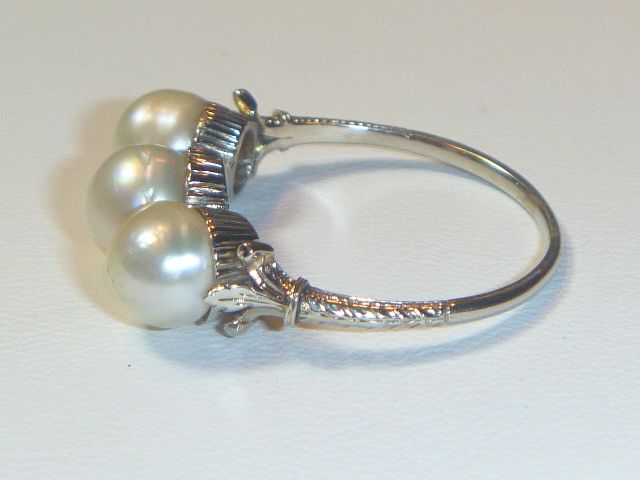 Vintage Art Deco 14 K & Natural Saltwater Pearl Ring Vintage Art Deco 14 K & Natural Saltwater Pearl Ring