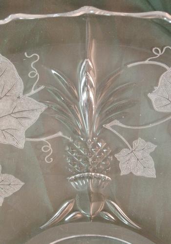 Heisey Plantation Ivy Etched Torte Plate Heisey Plantation Ivy Etched Torte Plate