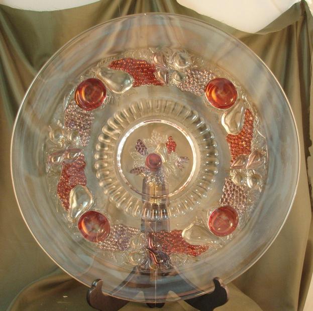Westmoreland Della Robbia Torte Plate Westmoreland Della Robbia Torte Plate