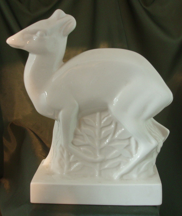 Wedgwood John Skeaping Standing Duiker Wedgwood John Skeaping Standing Duiker
