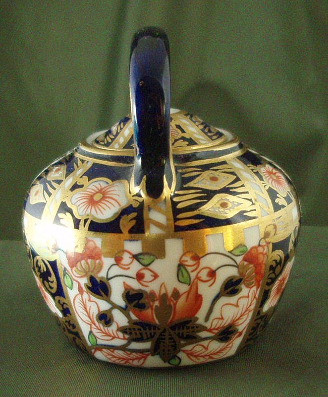 Royal Crown Derby Miniature Imari Teapot Royal Crown Derby Miniature Imari Teapot