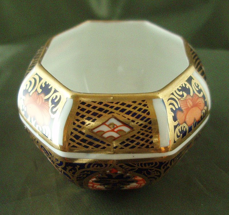 Royal Crown Derby Miniature Oblong Box Bottom Royal Crown Derby Miniature Oblong Box Bottom