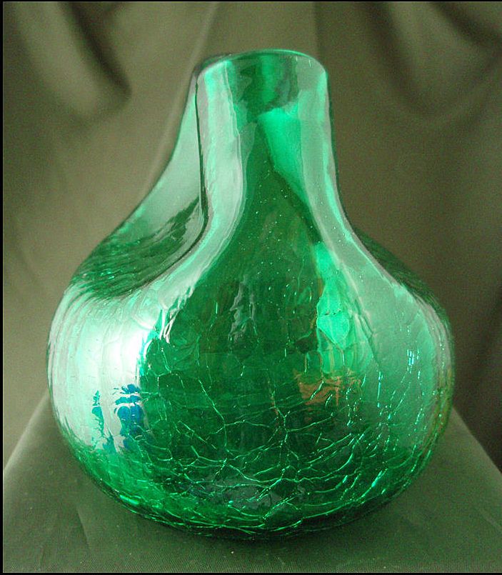 Rainbow Glass Emerald Crackle Pinched Ivy Ball Vase Rainbow Glass Emerald Crackle Pinched Ivy Ball Vase