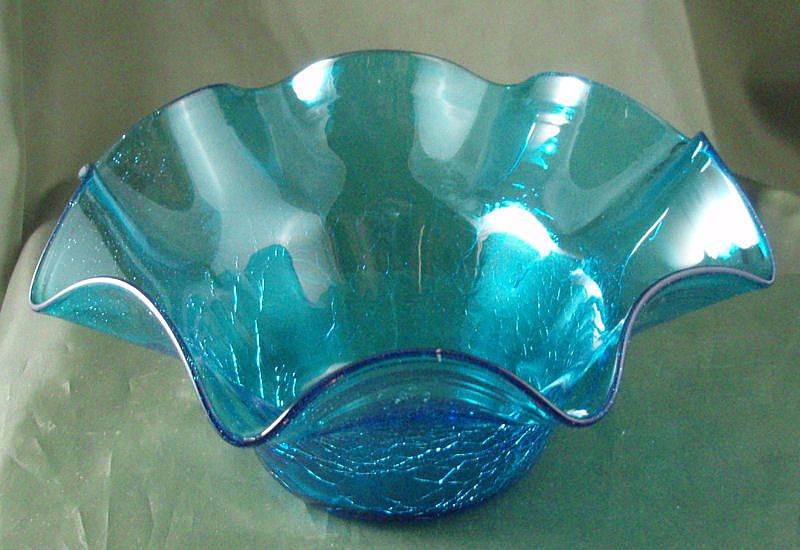Blenko #3744X Turquoise Crackle Glass Bowl Blenko #3744X Turquoise Crackle Glass Bowl