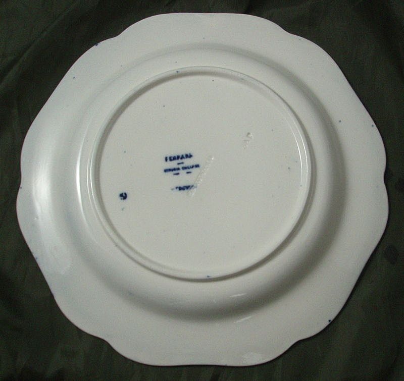 Wedgwood Scalloped-Edge Blue Ferrara Plate Wedgwood Scalloped-Edge Blue Ferrara Plate