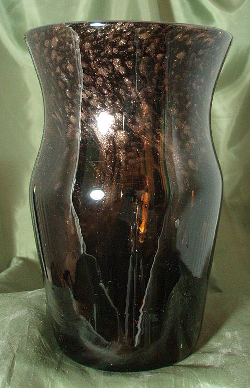 Strathearn Brown Aventurine Vase Strathearn Brown Aventurine Vase