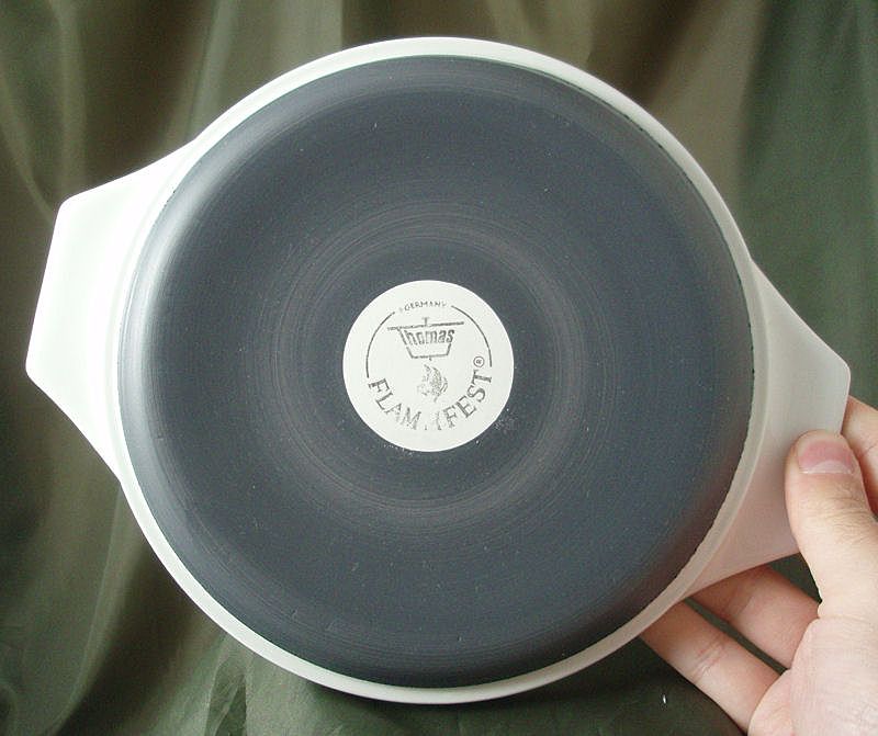 Thomas China Brushed Cobalt Trivet Thomas China Brushed Cobalt Trivet