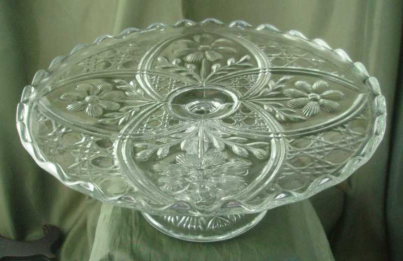 Indiana Glass Creole Cake Stand Indiana Glass Creole Cake Stand