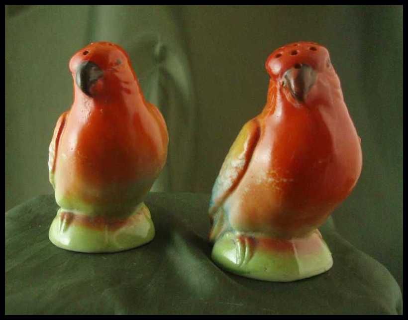 Vintage German Porcelain Cockatoo Salt & Pepper Shakers Vintage German Porcelain Cockatoo Salt & Pepper Shakers