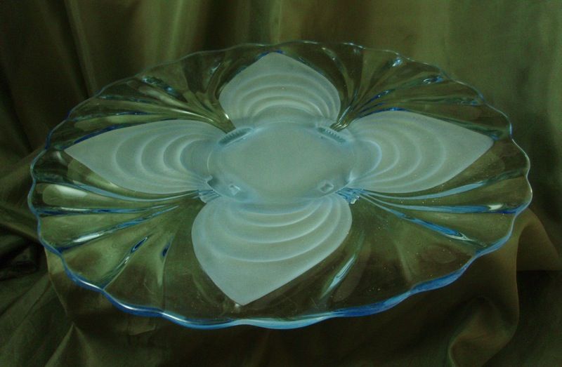 Cambridge Caprice Moonlight Blue Alpine Footed Plate Cambridge Caprice Moonlight Blue Alpine Footed Plate