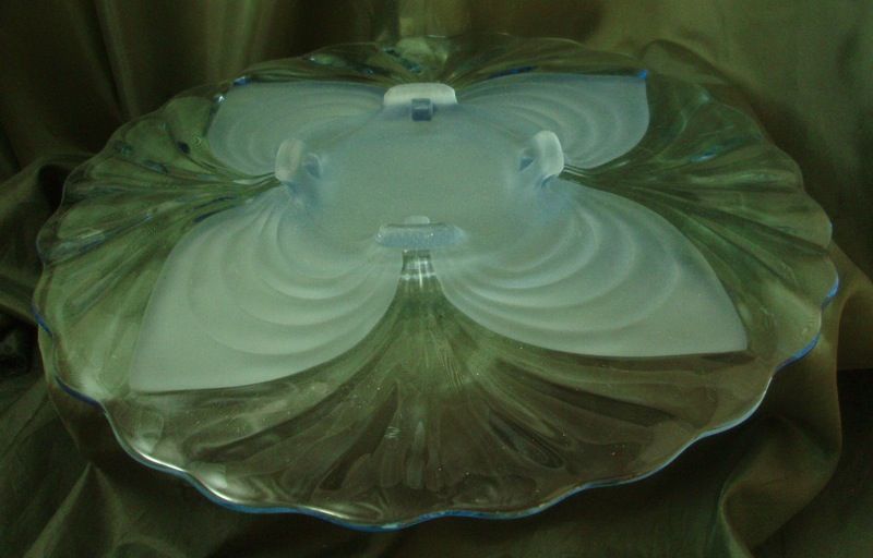 Cambridge Caprice Moonlight Blue Alpine Footed Plate Cambridge Caprice Moonlight Blue Alpine Footed Plate