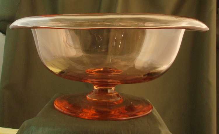 Elegant American Footed Pink Oval Bowl Elegant American Footed Pink Oval Bowl