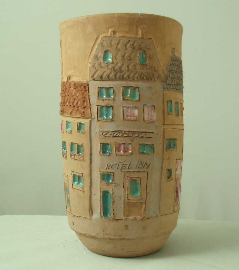 Vintage Raymor Terracotta Street Scene Vase Vintage Raymor Terracotta Street Scene Vase