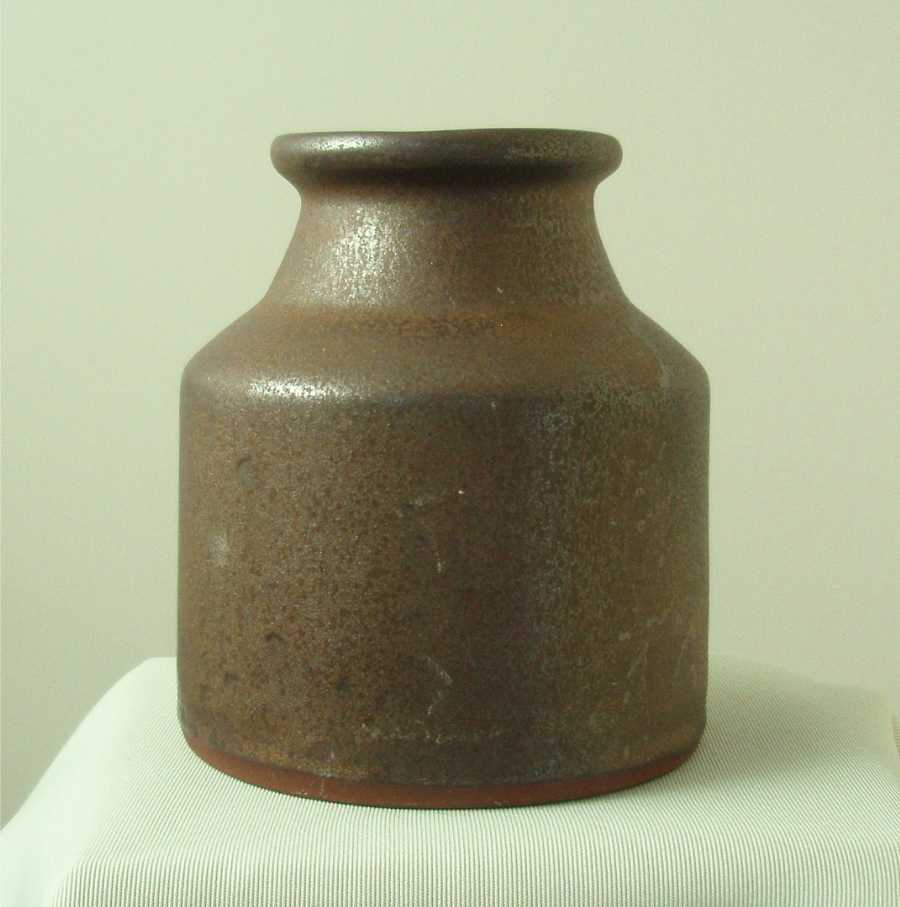 Rickard Dubourg Metallic Brown Pot Rickard Dubourg Metallic Brown Pot