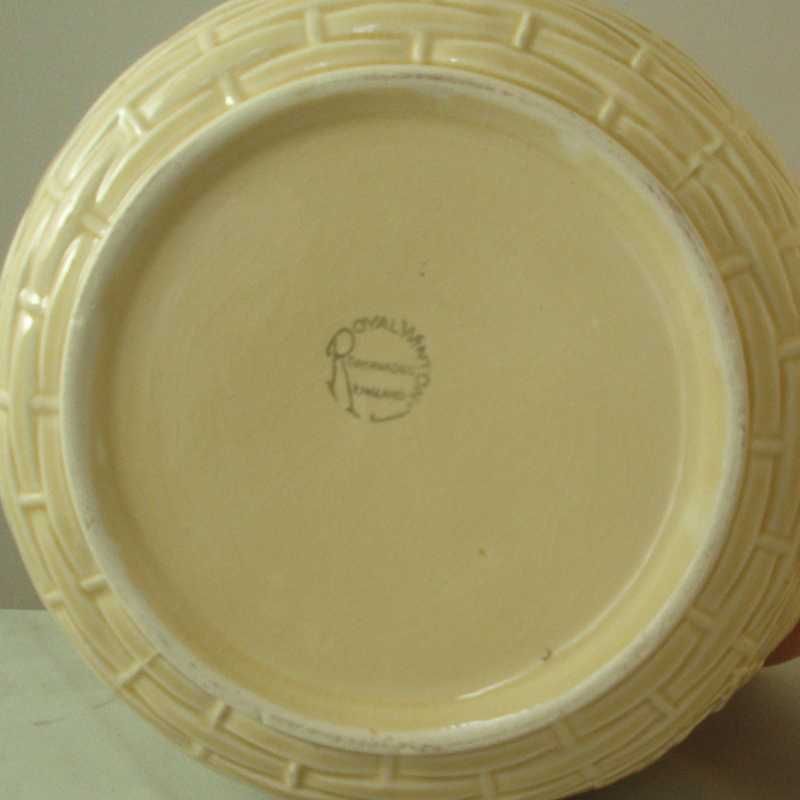 Royal Winton Grimwades Creamware Salad Bowl Royal Winton Grimwades Creamware Salad Bowl