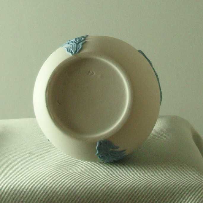 Wedgwood Reverse Jasper Ware Bottle Form Bud Vase Wedgwood Reverse Jasper Ware Bottle Form Bud Vase