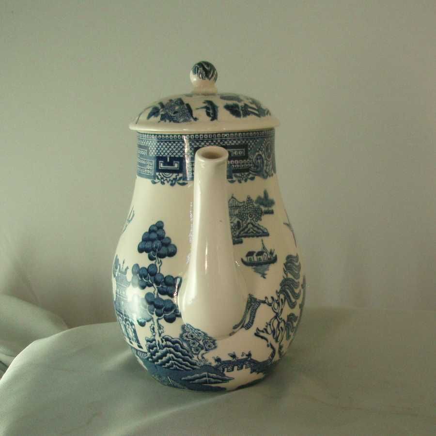 Wedgwood Blue Willow Coffee Pot Wedgwood Blue Willow Coffee Pot