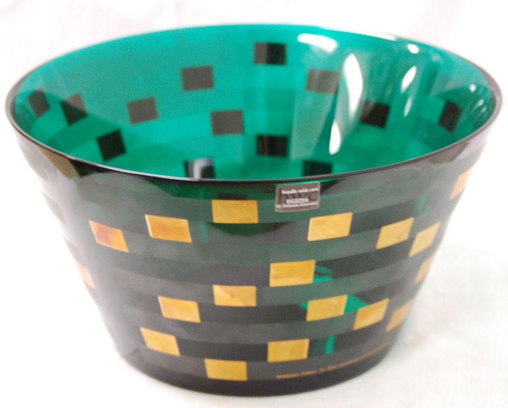 Italian Glass Centerpiece by Egizia Italian Glass Centerpiece by Egizia