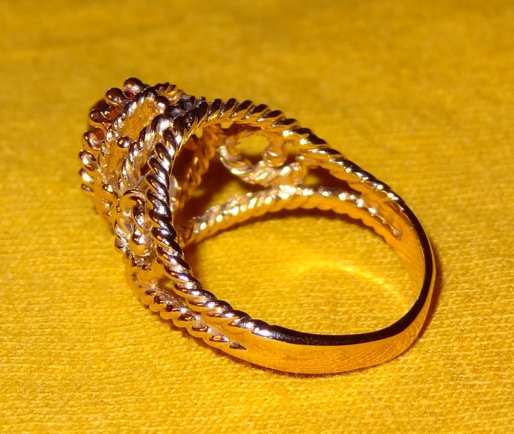 Vintage Signed Avon "Smokeblaze" ~ Size 10 ~ faux topaz stone in gold-tone filigree Vintage Signed Avon "Smokeblaze" ~ Size 10 ~ faux topaz stone in gold-tone filigree
