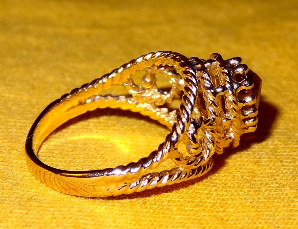 Vintage Signed Avon "Smokeblaze" ~ Size 10 ~ faux topaz stone in gold-tone filigree Vintage Signed Avon "Smokeblaze" ~ Size 10 ~ faux topaz stone in gold-tone filigree