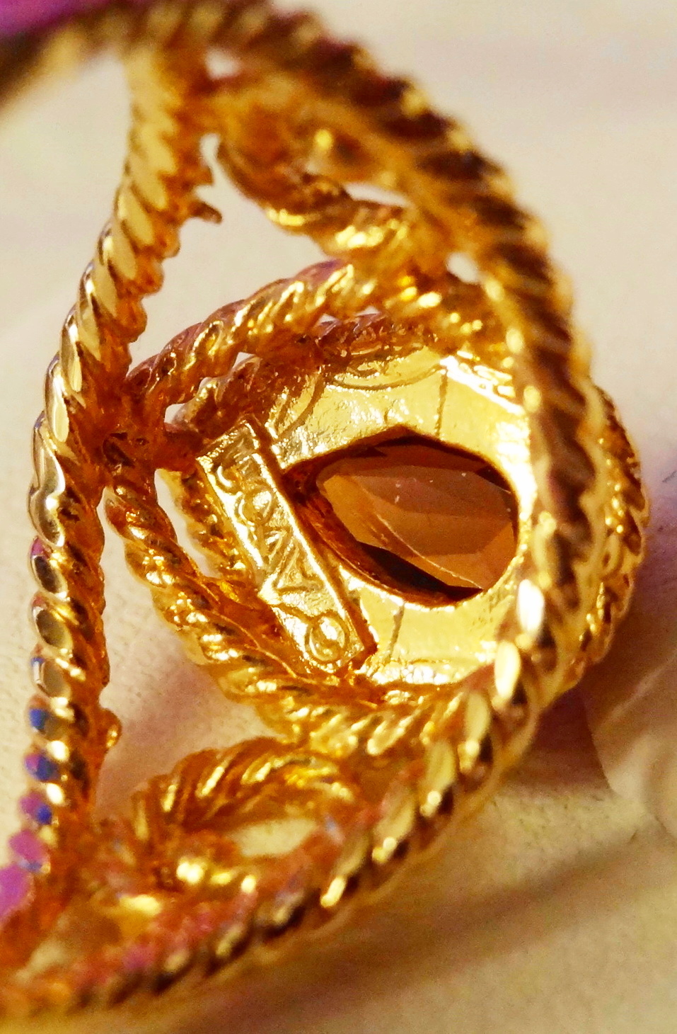 Vintage Signed Avon "Smokeblaze" ~ Size 10 ~ faux topaz stone in gold-tone filigree Vintage Signed Avon "Smokeblaze" ~ Size 10 ~ faux topaz stone in gold-tone filigree