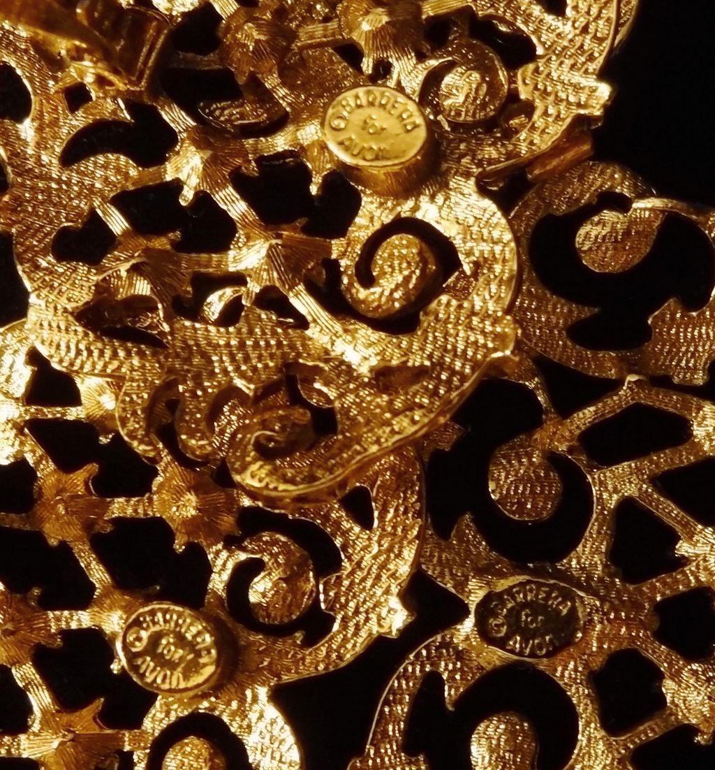 Demi Parure "Antoinette Collection" by Jose Maria Barrera ~ Vintage, Designer Signed, Avon, 1992 ~ beautiful filigree hearts, interwoven swirls & rhinestone crystal accents Demi Parure "Antoinette Collection" by Jose Maria Barrera ~ Vintage, Designer Signed, Avon, 1992 ~ beautiful filigree hearts, interwoven swirls & rhinestone crystal accents