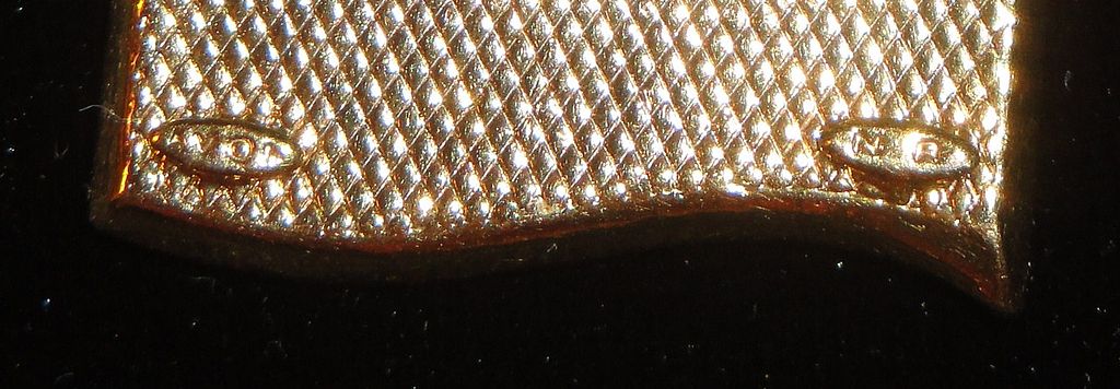 Vintage Signed Avon American Flag ~ gold-tone ~ garnet colored rhinestones for red strips ~ clear rhinestones for stars & white stripes Vintage Signed Avon American Flag ~ gold-tone ~ garnet colored rhinestones for red strips ~ clear rhinestones for stars & white stripes