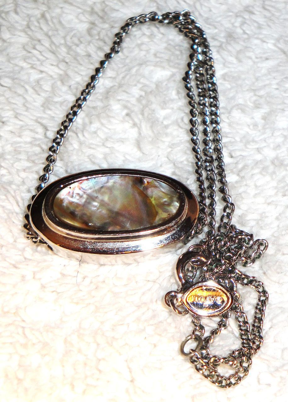 Vintage Signed Avon "Abalone Necklace" ~ genuine abalone shell in silver-tone ~ no two are alike Vintage Signed Avon "Abalone Necklace" ~ genuine abalone shell in silver-tone ~ no two are alike