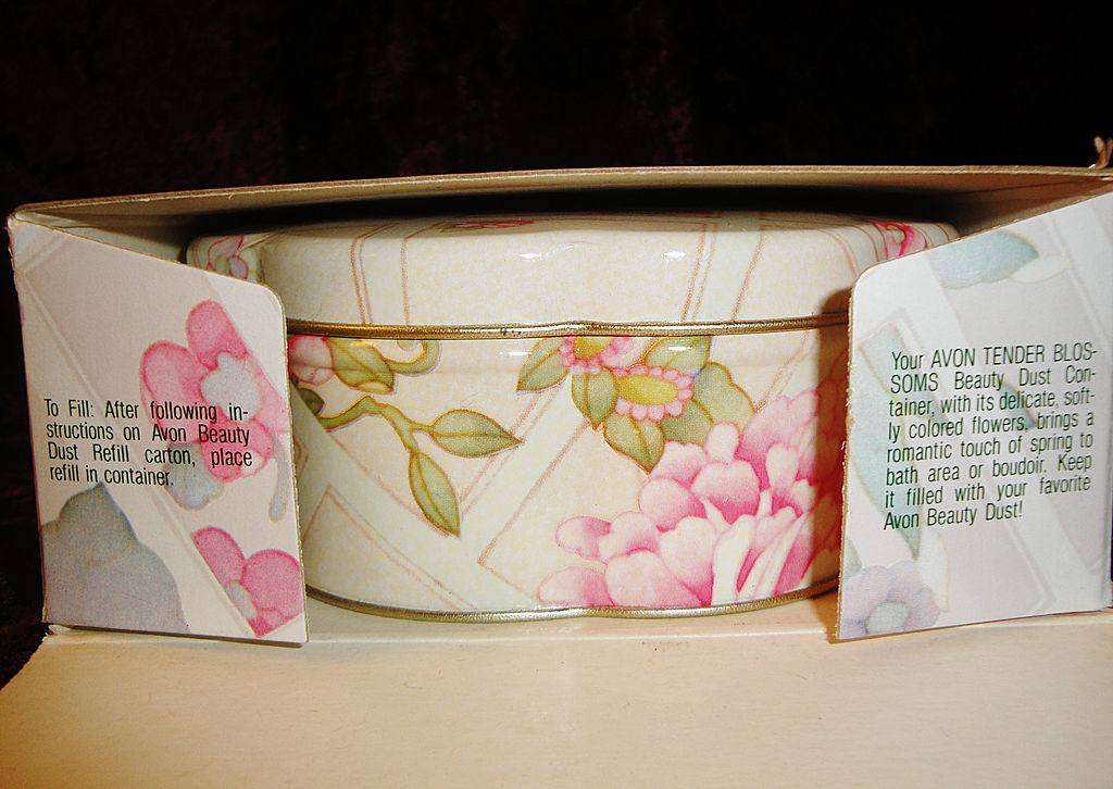 Vintage Signed Avon 1977 "TENDER BLOSSOMS" Beauty Dust Container Vintage Signed Avon 1977 "TENDER BLOSSOMS" Beauty Dust Container