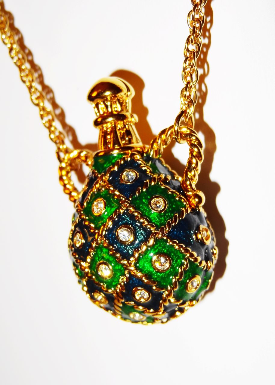 Vintage Avon Cloisonné "Bottled Dreams Pendant" Necklace Vintage Avon Cloisonné "Bottled Dreams Pendant" Necklace
