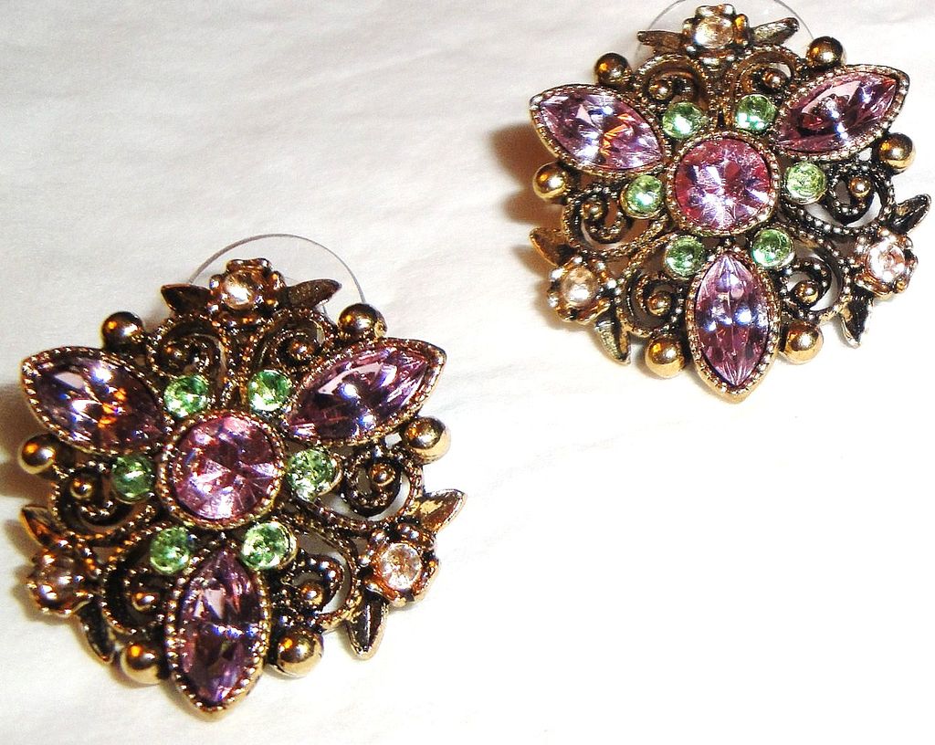 Avon "Burnished Gold-tone Flower Button" Pierced Earrings ~ pastel rhinestones Avon "Burnished Gold-tone Flower Button" Pierced Earrings ~ pastel rhinestones