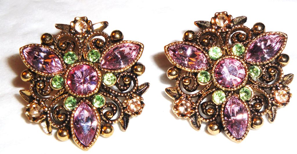 Avon "Burnished Gold-tone Flower Button" Pierced Earrings ~ pastel rhinestones Avon "Burnished Gold-tone Flower Button" Pierced Earrings ~ pastel rhinestones