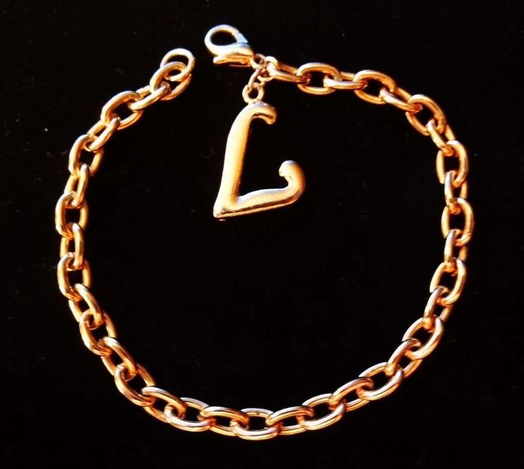 Vintage Gold-tone Open-Work Heart 8" Bracelet Vintage Gold-tone Open-Work Heart 8" Bracelet